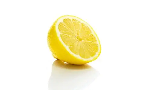 does lemon juice kill mould?